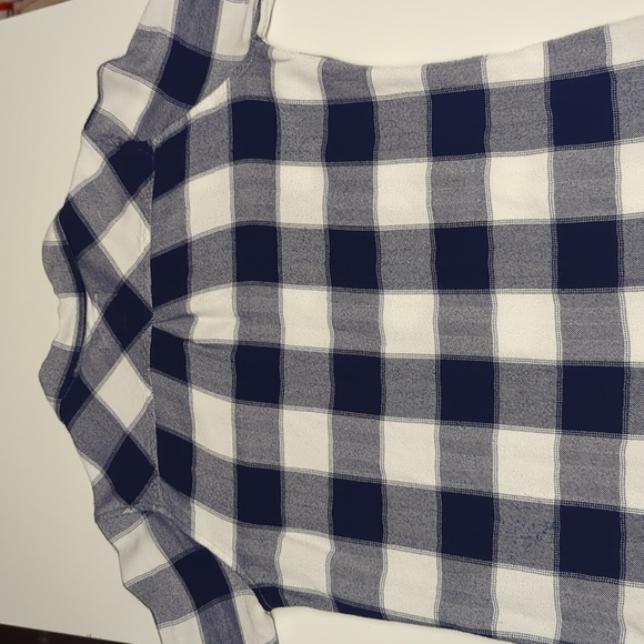 Rails Button Down Top - Picture 11 of 11